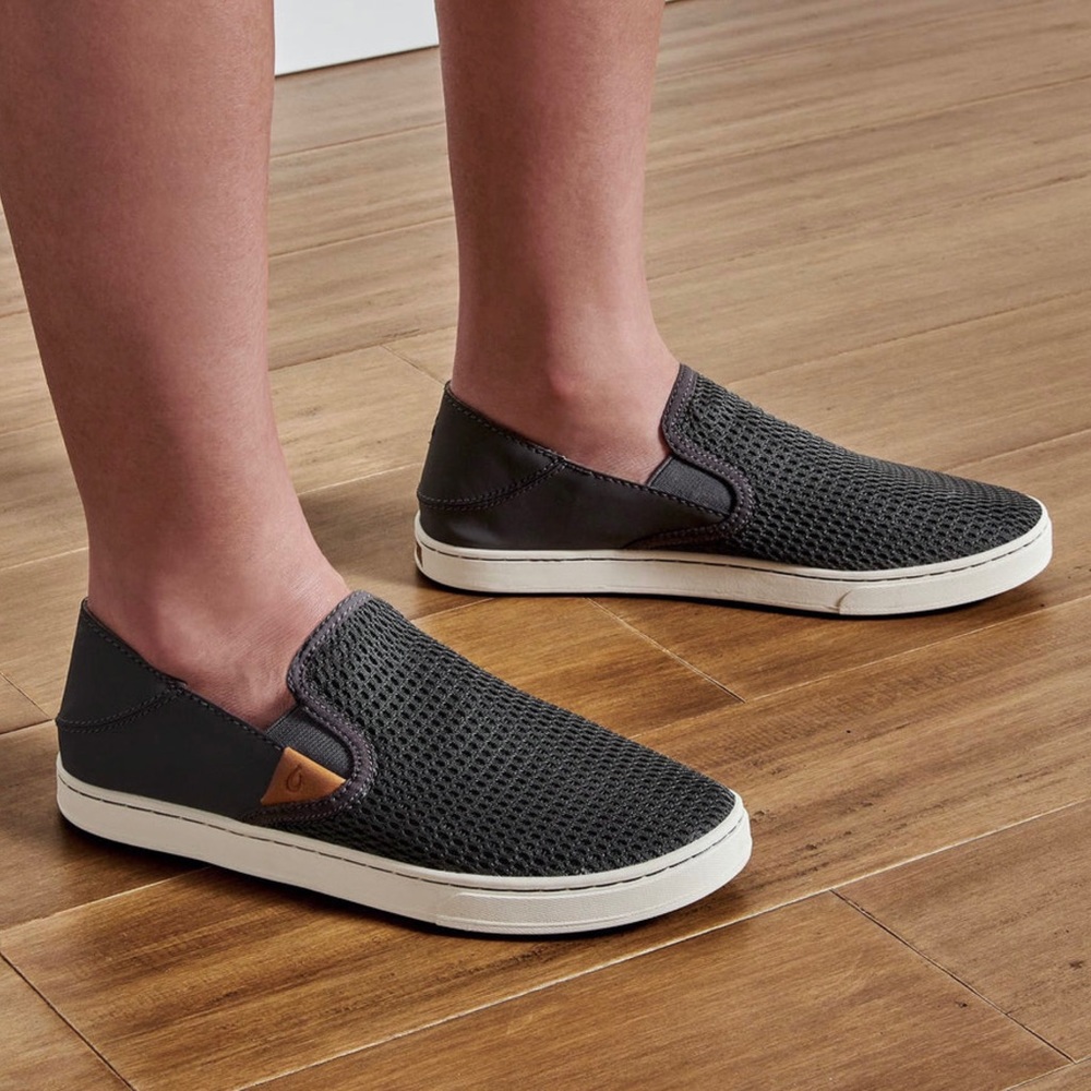 Olukai Pehuea Pavement Slip-On Women’s Size 10